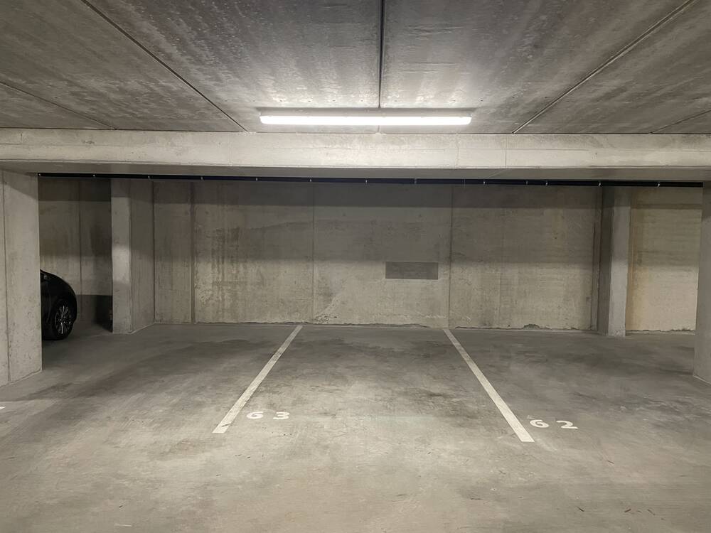 Parking & garage te  koop in Laken 1020 92700.00€  slaapkamers 12.50m² - Zoekertje 1324634