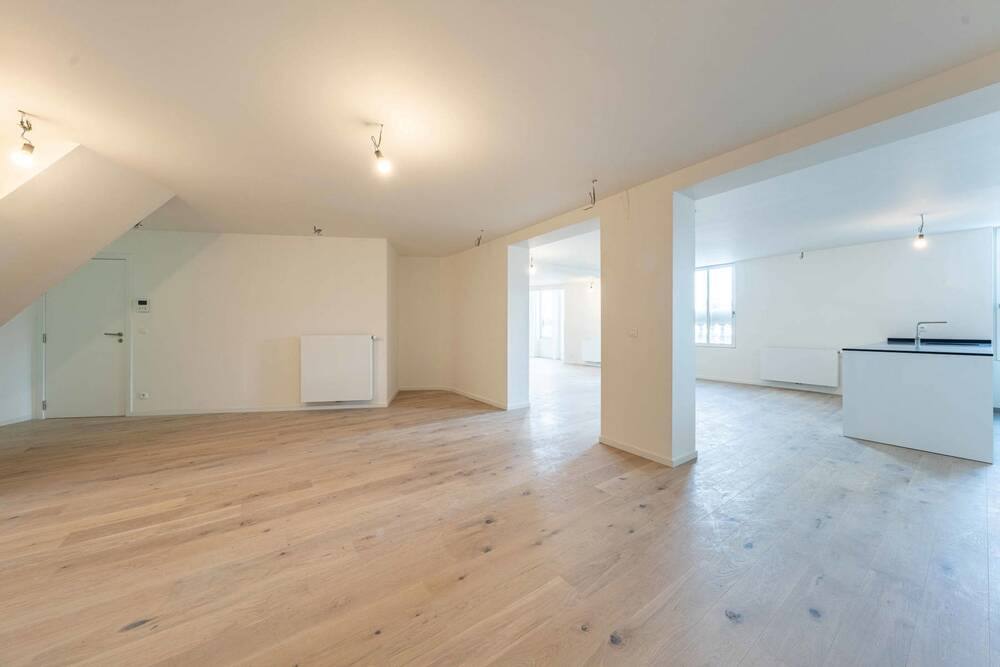 Duplex te  koop in Etterbeek 1040 995000.00€ 3 slaapkamers 220.00m² - Zoekertje 1336966
