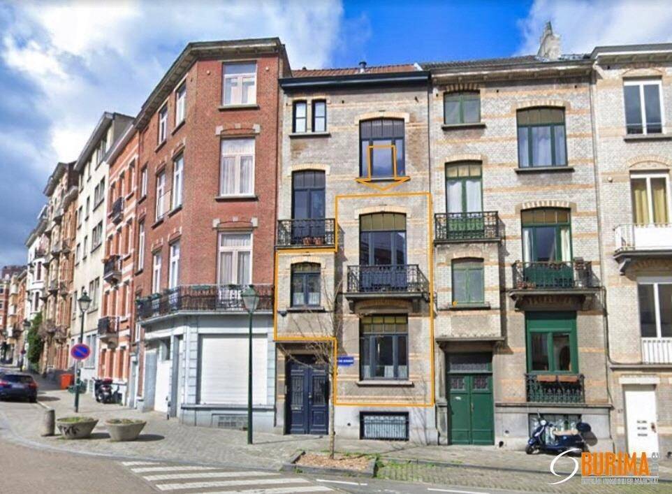 Appartement te  koop in Sint-Gillis 1060 255000.00€ 1 slaapkamers 63.10m² - Zoekertje 1339292