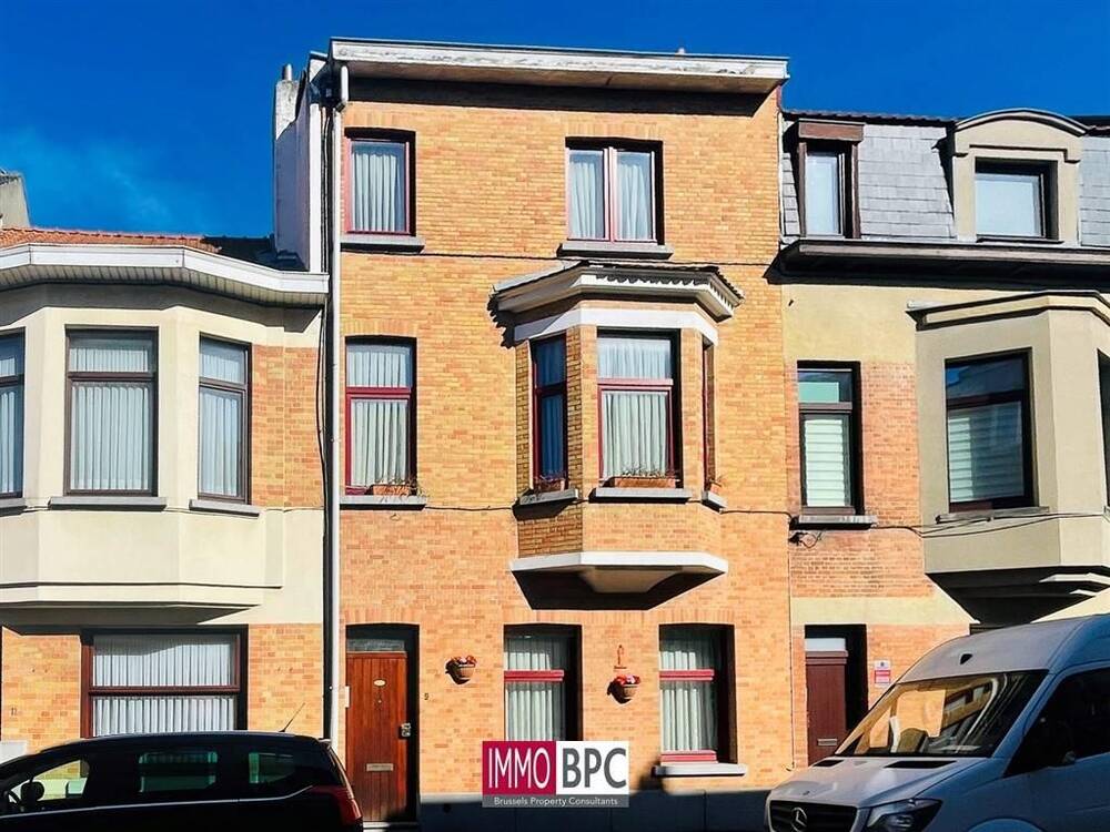 Huis te  koop in Sint-Agatha-Berchem 1082 470000.00€ 5 slaapkamers 185.00m² - Zoekertje 1343329