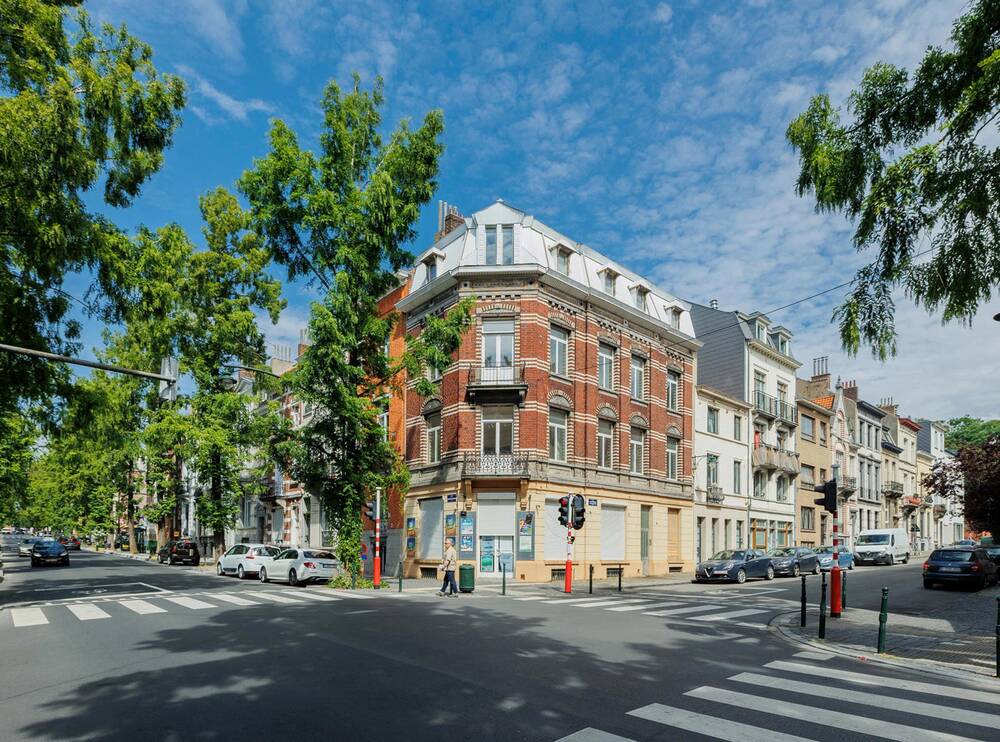 Commerce à louer à Bruxelles 1000 1100.00€  chambres 60.00m² - annonce 1350225