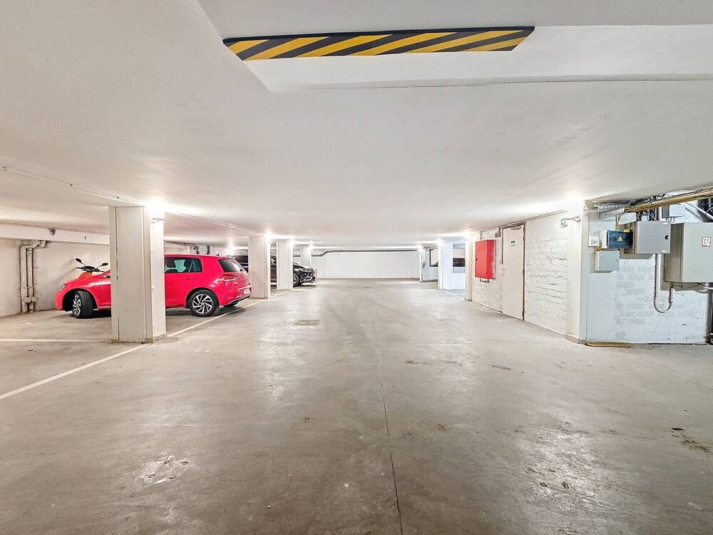 Parking à vendre à Ixelles 1050 40000.00€  chambres m² - annonce 1351798