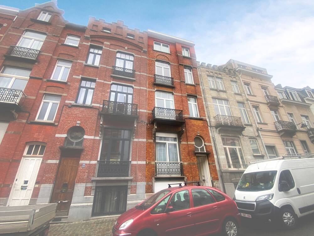Immeuble mixte à vendre à Bruxelles 1000 725000.00€ 4 chambres 230.00m² - annonce 1353377