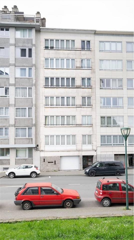Appartement te  koop in Sint-Jans-Molenbeek 1080 200000.00€ 2 slaapkamers 86.00m² - Zoekertje 1355050