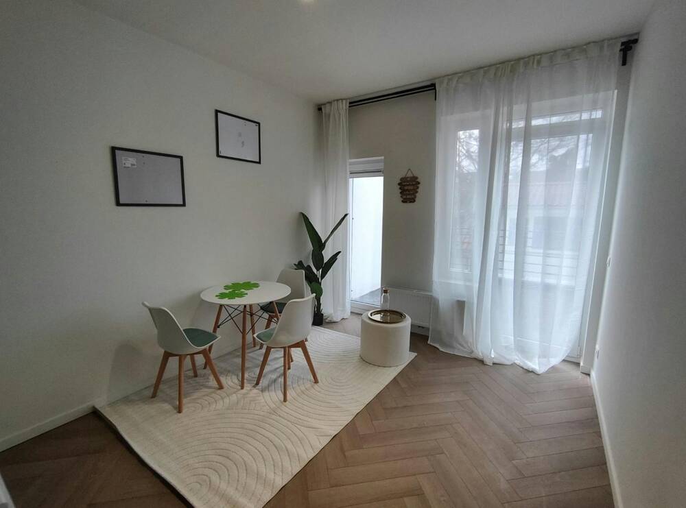 Appartement te huur in Schaarbeek 1030 1350.00€ 1 slaapkamers 42.00m² - Zoekertje 525031
