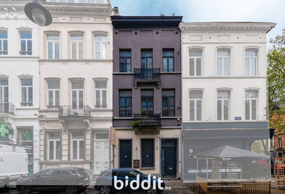 Commerce à vendre à Bruxelles 1000 160000.00€  chambres m² - annonce 1359389