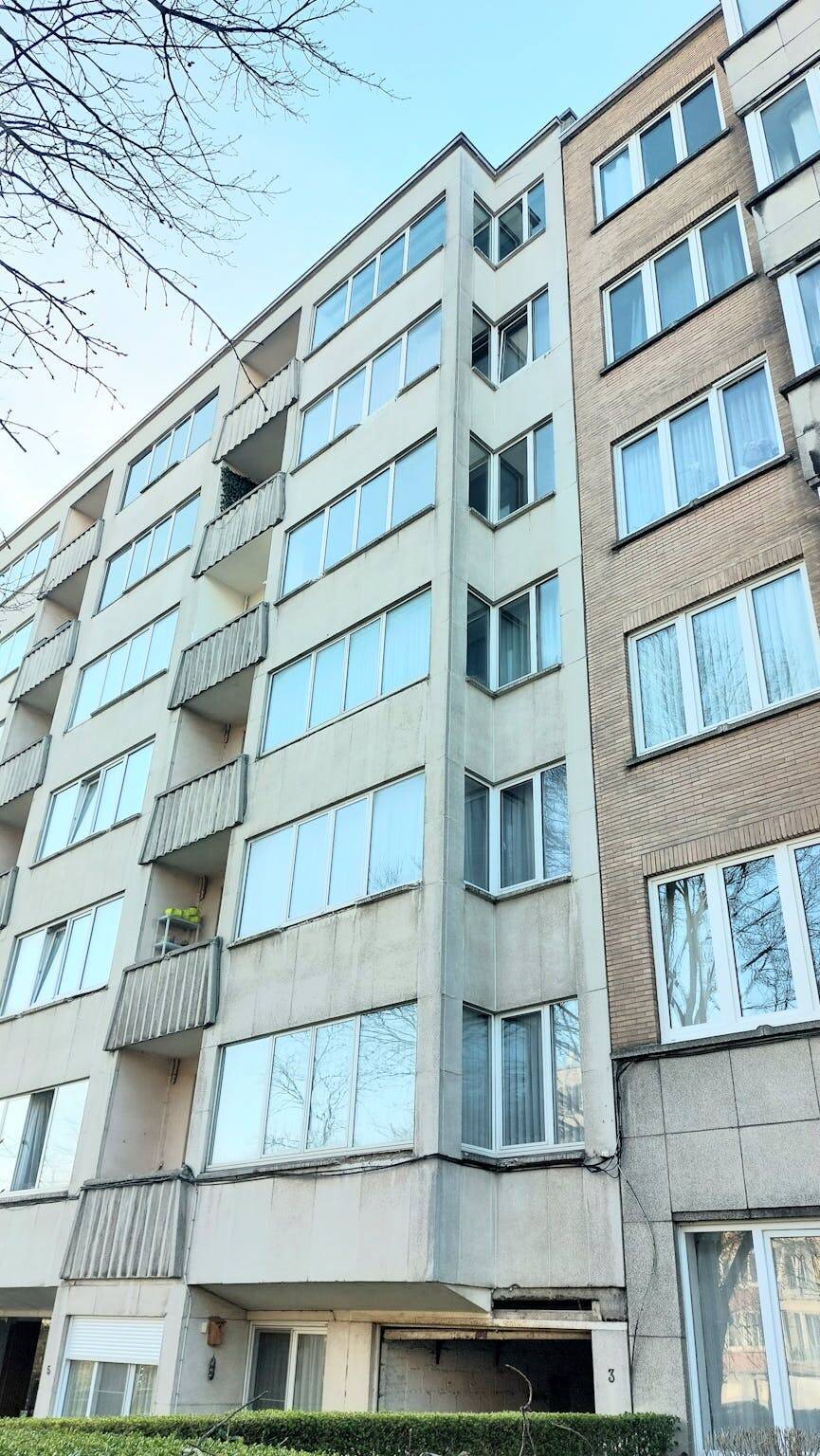 Appartement te  huur in Koekelberg 1081 1500.00€ 2 slaapkamers 105.00m² - Zoekertje 1361566