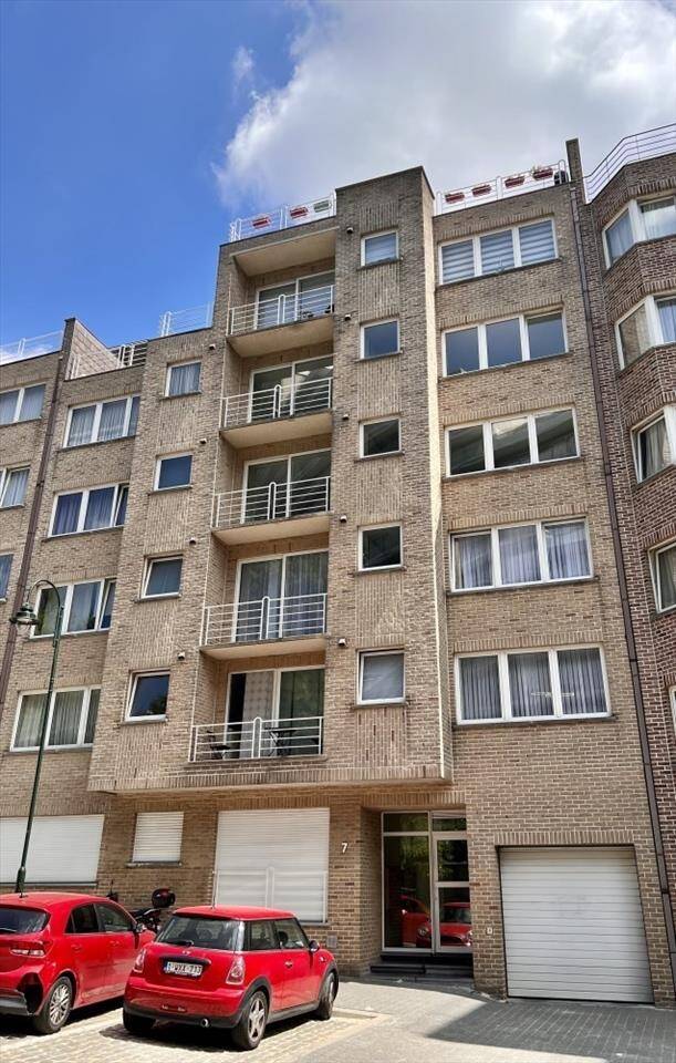 Appartement à vendre à Molenbeek-Saint-Jean 1080 285000.00€ 3 chambres 0.00m² - annonce 1380487