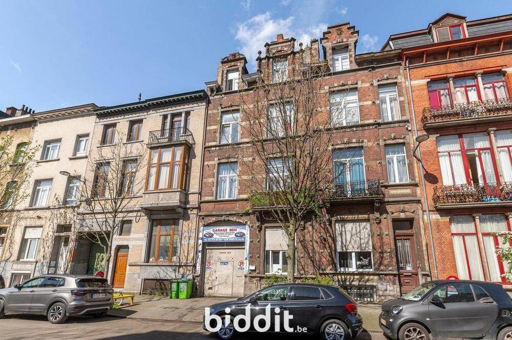 Appartement te  koop in Schaarbeek 1030 85000.00€ 2 slaapkamers m² - Zoekertje 1382008