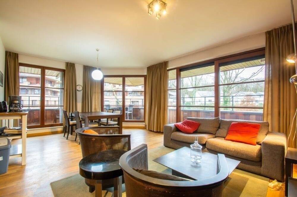 Appartement te  huur in Oudergem 1160 2400.00€ 3 slaapkamers m² - Zoekertje 1381556