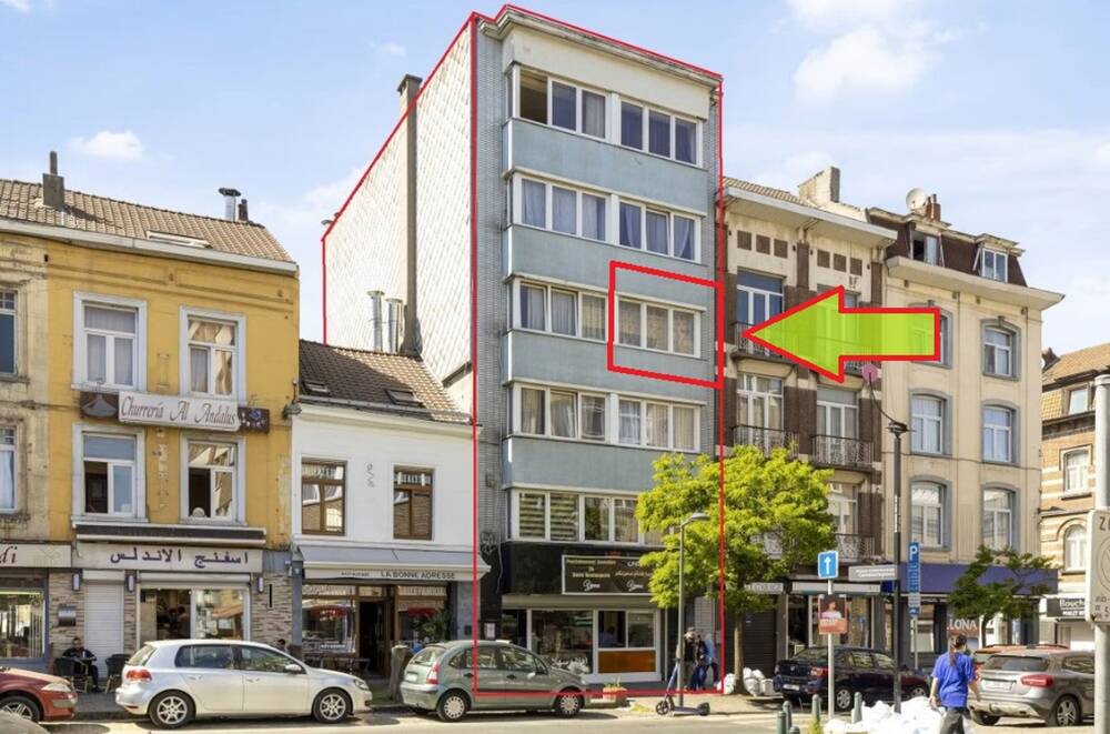 Appartement te  koop in Sint-Jans-Molenbeek 1080 135000.00€ 1 slaapkamers 58.00m² - Zoekertje 1382242