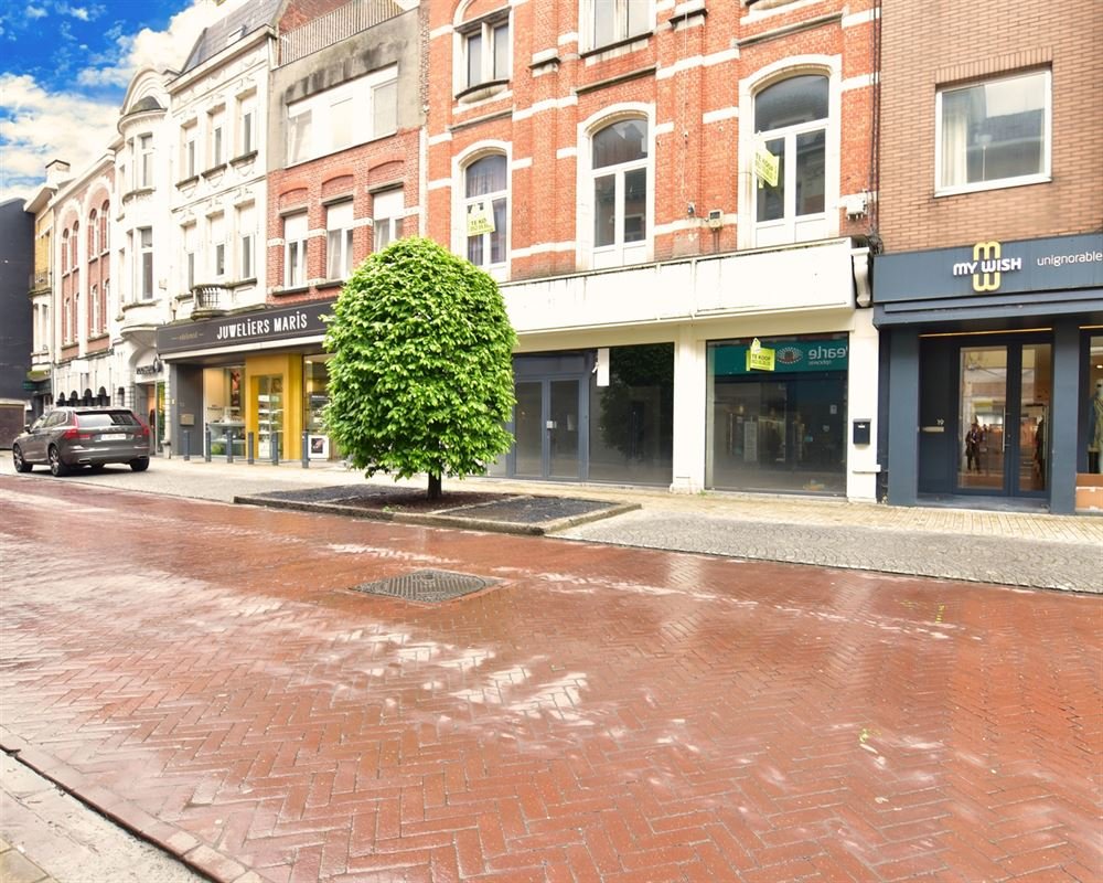Commerciële ruimte te  koop in Dendermonde 9200 379000.00€ 5 slaapkamers 204.00m² - Zoekertje 1385785