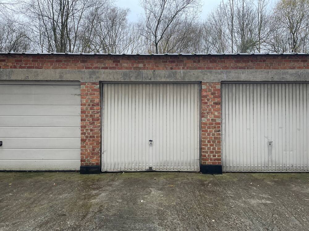 Parking / garage à vendre à Molenbeek-Saint-Jean 1080 25000.00€  chambres m² - annonce 1385647
