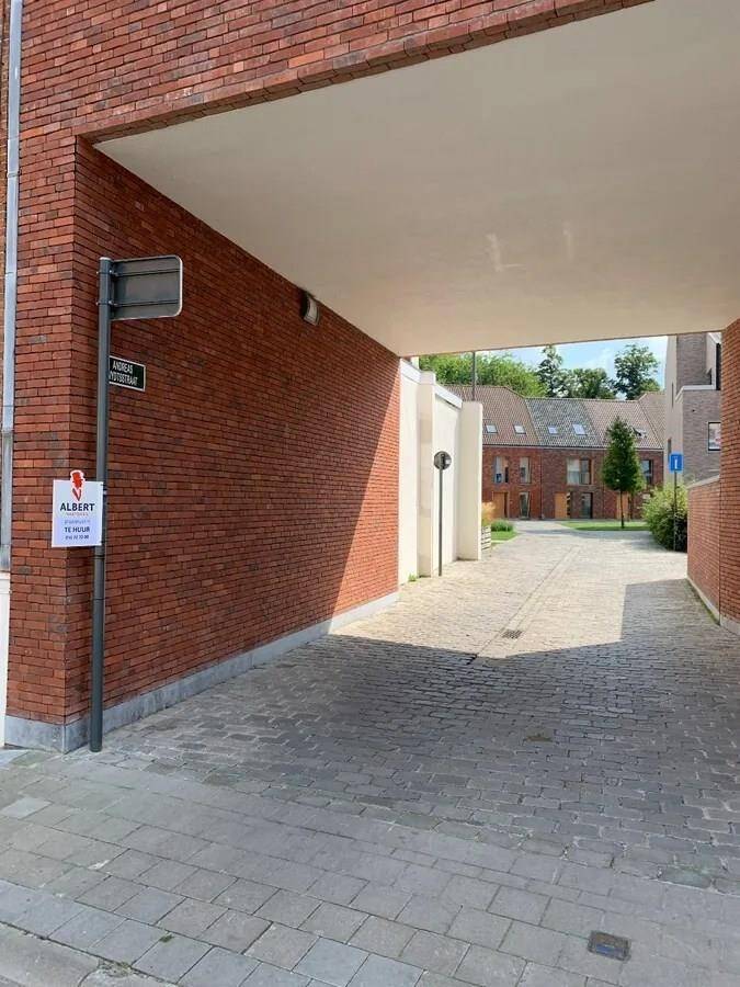 Parking / garage à louer à Bruges 8000 85.00€  chambres m² - annonce 1386395