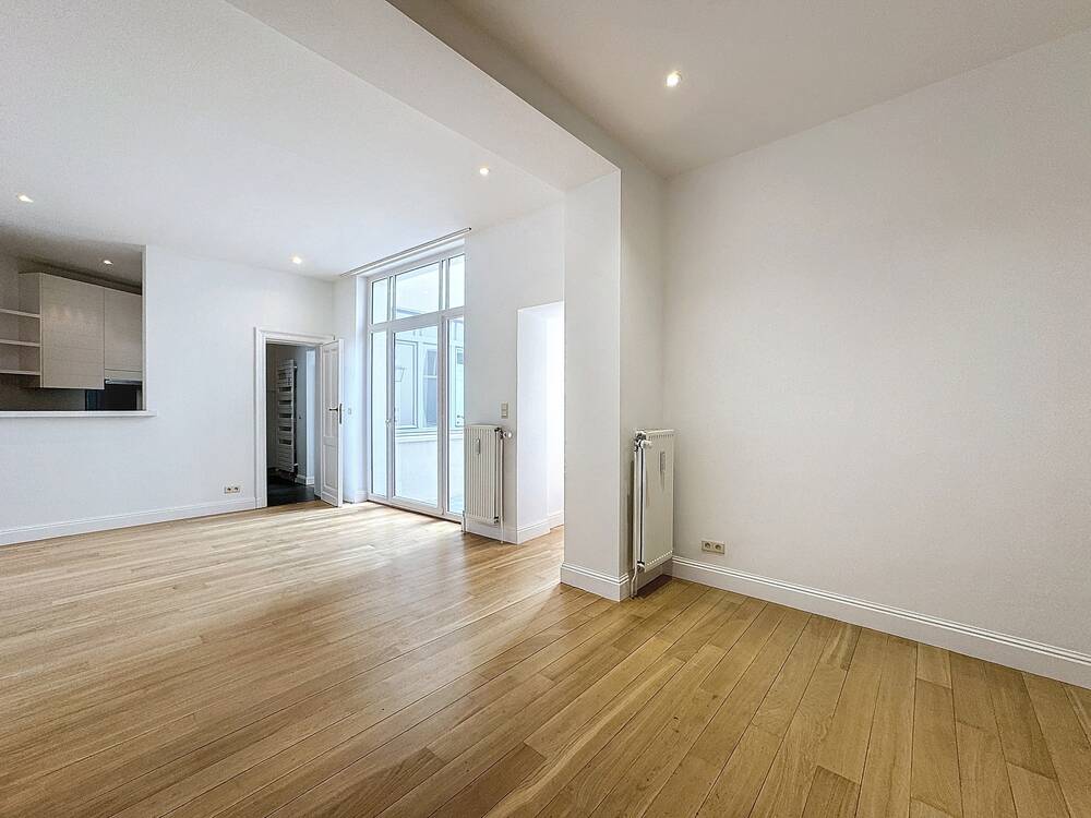 Appartement à louer à Etterbeek 1040 1750.00€ 2 chambres 102.00m² - annonce 1386176