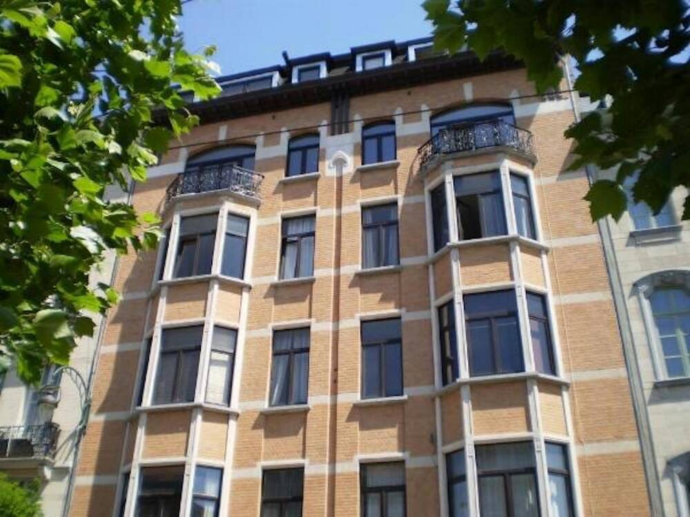 Appartement à louer à Molenbeek-Saint-Jean 1080 1400.00€ 2 chambres 100.00m² - annonce 1387880