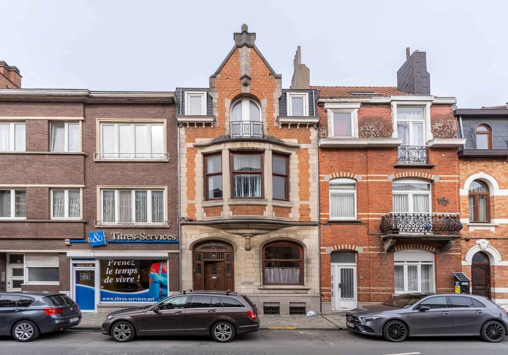 Huis te  koop in Anderlecht 1070 525000.00€ 4 slaapkamers 320.00m² - Zoekertje 1389057