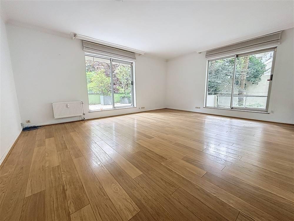 Appartement te  koop in Ukkel 1180 360000.00€ 2 slaapkamers 97.00m² - Zoekertje 1389780