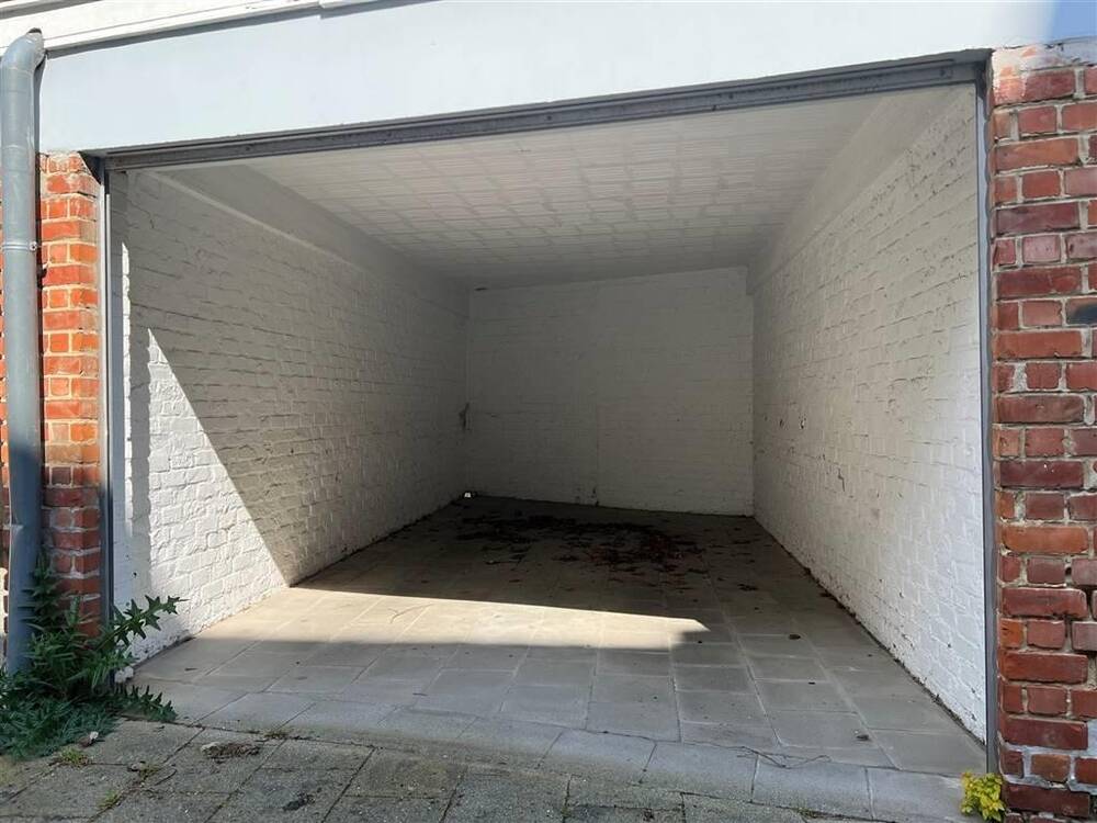 Parking / garage à louer à Laeken 1020 140.00€  chambres m² - annonce 1391407