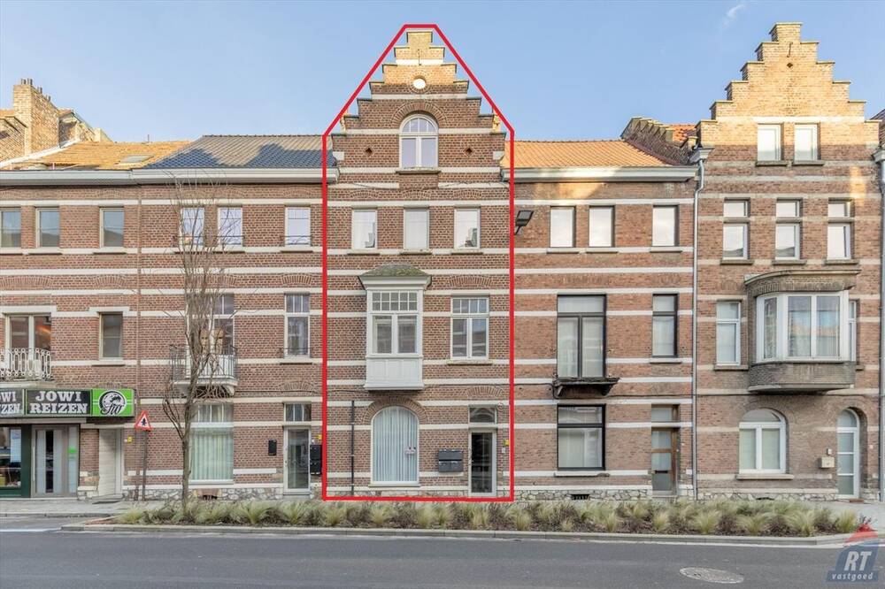 Appartementsgebouw te  koop in Sint-Truiden 3800 335000.00€ 4 slaapkamers 200.00m² - Zoekertje 1392178