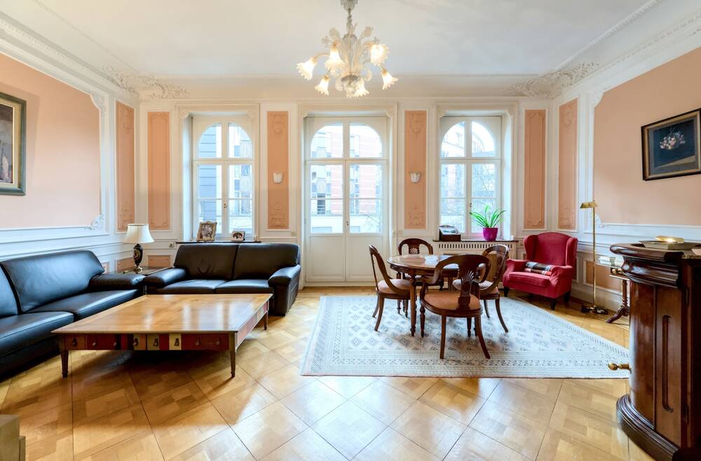 Huis te  koop in Schaarbeek 1030 1195000.00€ 5 slaapkamers 363.00m² - Zoekertje 1395904