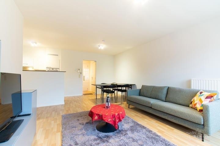 Appartement te  huur in Etterbeek 1040 1750.00€ 3 slaapkamers 93.00m² - Zoekertje 1395230