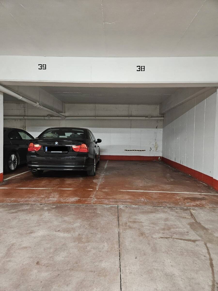 Parking / garage à vendre à Laeken 1020 15000.00€ 0 chambres m² - annonce 1398383