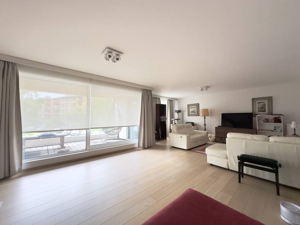 Appartement te  huur in Sint-Pieters-Woluwe 1150 2800.00€ 3 slaapkamers 172.00m² - Zoekertje 1403511