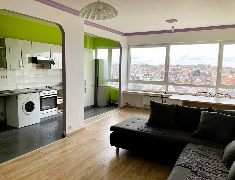 Appartement te  koop in Sint-Jans-Molenbeek 1080 210000.00€ 2 slaapkamers 90.00m² - Zoekertje 1401936