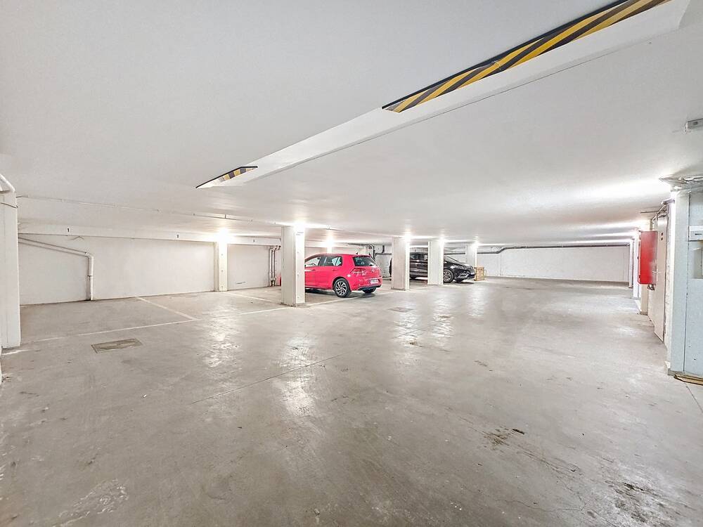 Parking / garage à vendre à Ixelles 1050 40000.00€ chambres m² - annonce 61296