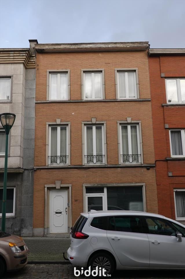 Maison à vendre à Molenbeek-Saint-Jean 1080 200000.00€ 3 chambres m² - annonce 1406276