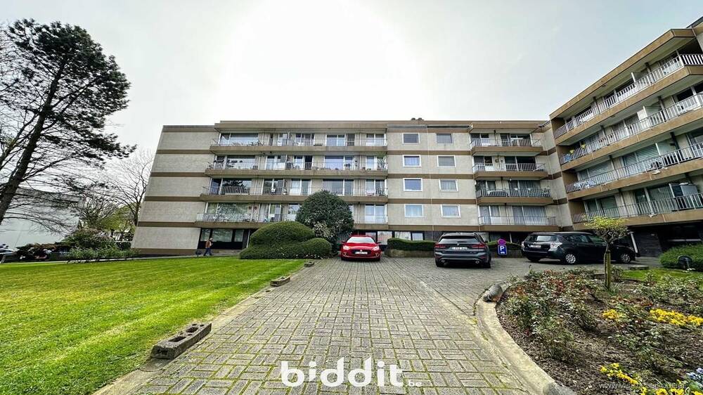Appartement te  koop in Sint-Agatha-Berchem 1082 70000.00€  slaapkamers m² - Zoekertje 1405804