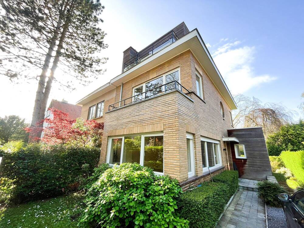 Huis te  huur in Ukkel 1180 2795.00€ 3 slaapkamers 190.00m² - Zoekertje 1406144