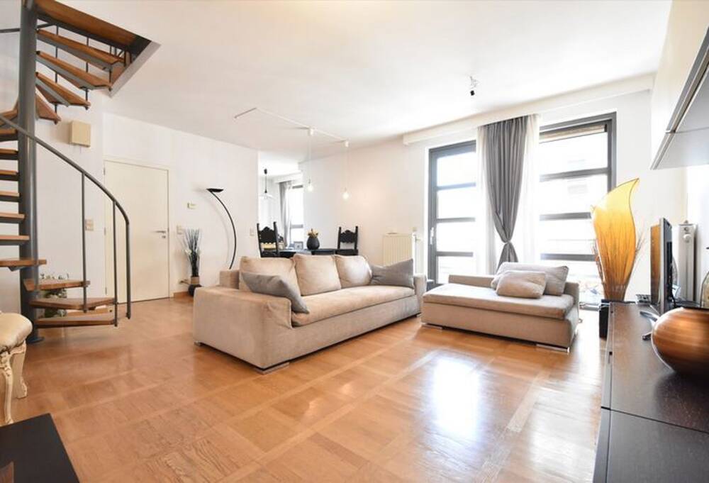 Appartement à louer à Bruxelles 1000 1650.00€ 2 chambres 107.00m² - annonce 1407672