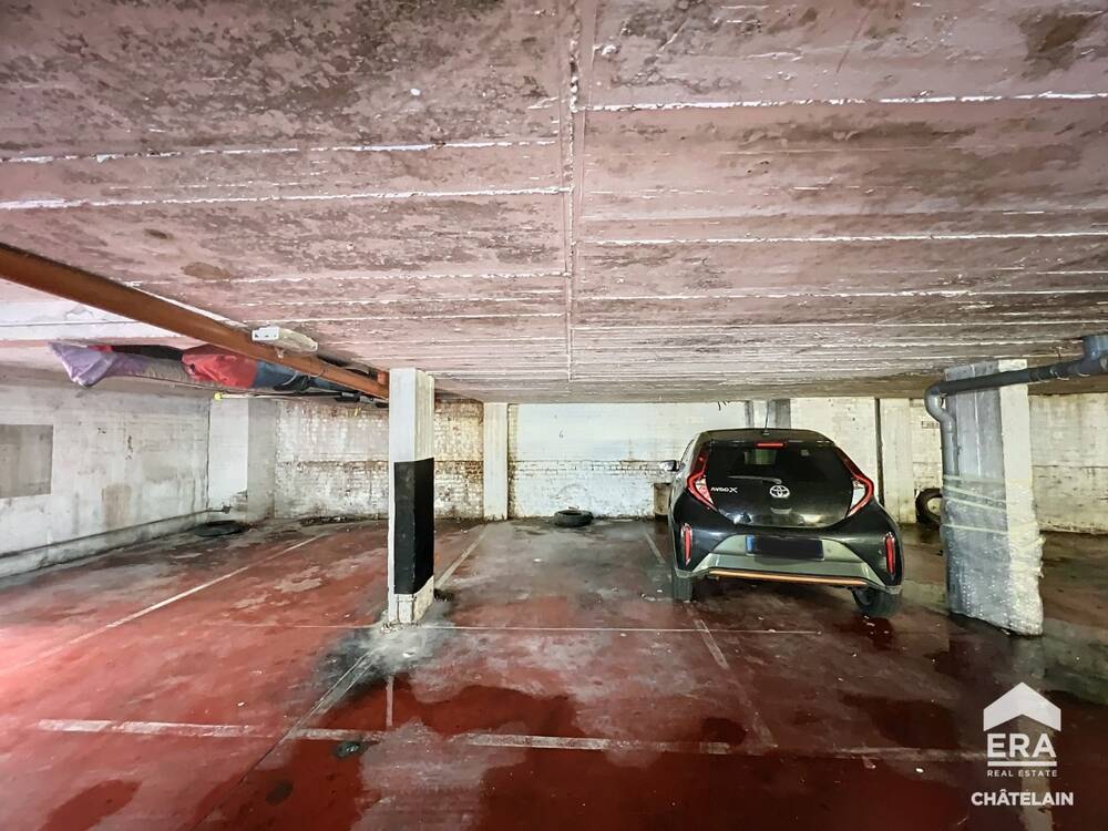 Parking & garage te  huur in Brussel 1000 90.00€ 0 slaapkamers 16.00m² - Zoekertje 1407924