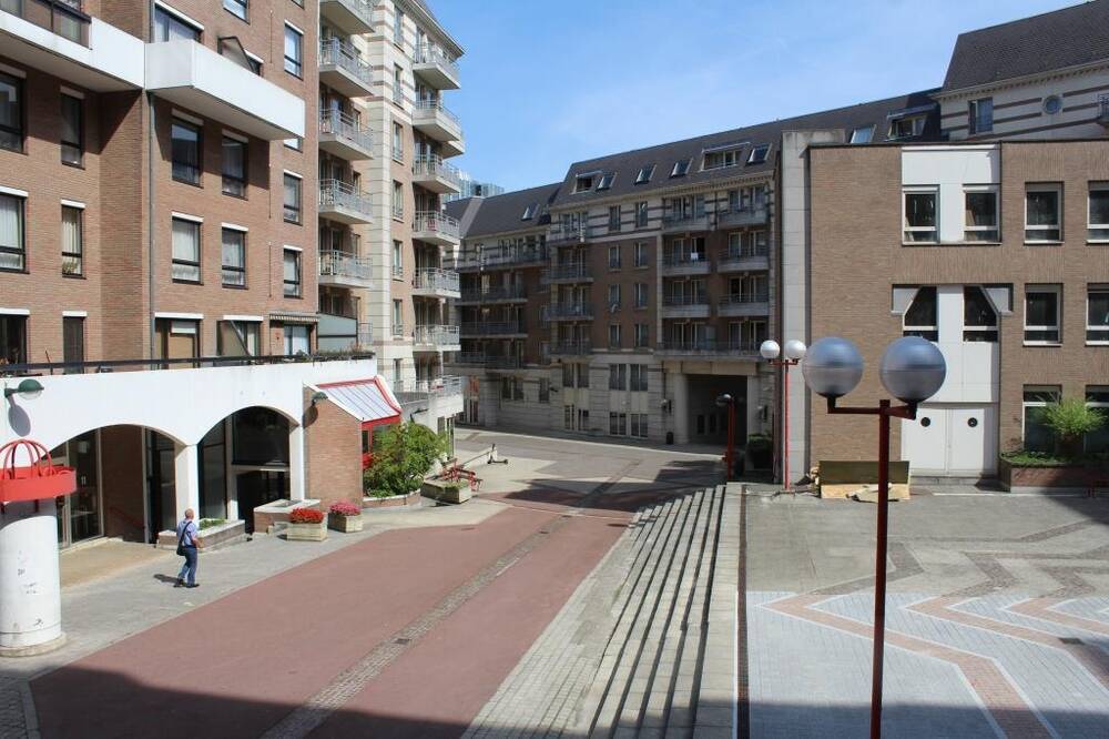 Appartement te  huur in Elsene 1050 900.00€ 1 slaapkamers 65.00m² - Zoekertje 1410844
