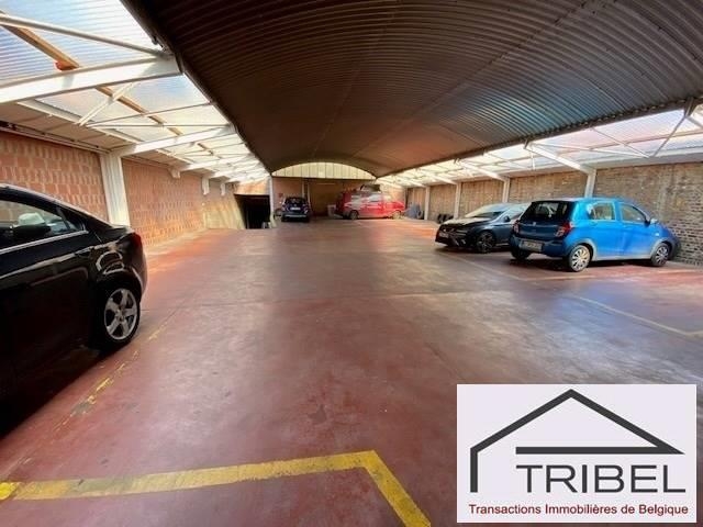 Parking & garage te  koop in Sint-Gillis 1060 329000.00€  slaapkamers m² - Zoekertje 1417135