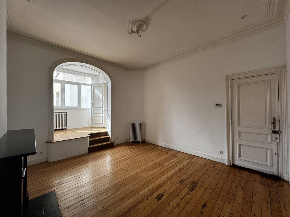 Appartement te  huur in Sint-Gillis 1060 1250.00€ 2 slaapkamers 100.00m² - Zoekertje 1419378