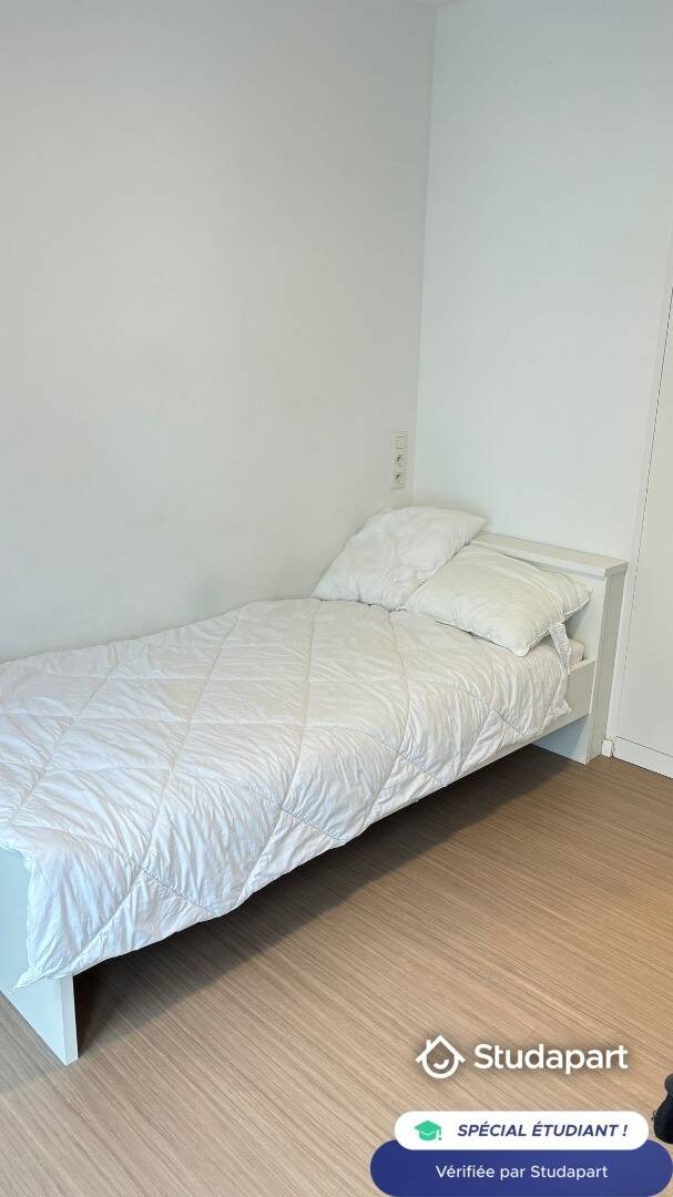 Kot à louer à Bruxelles 1000 675.00€  chambres 17.00m² - annonce 554010