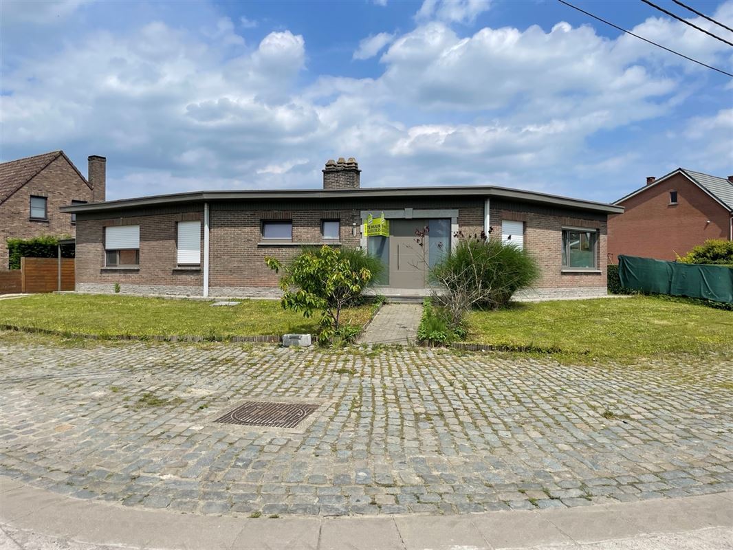 Bungalow à louer à Grembergen 9200 925.00€ 3 chambres m² - annonce 280676