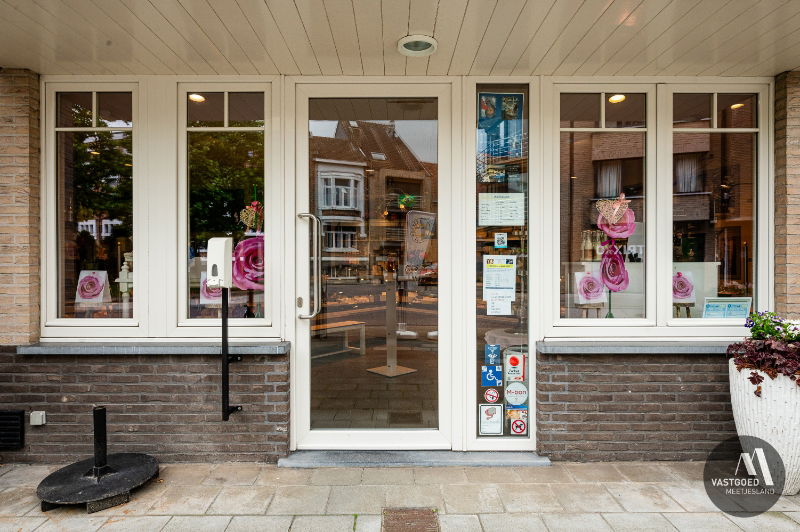 Bureau à vendre à Maldegem 9990 235000.00€ chambres m² - annonce 281602