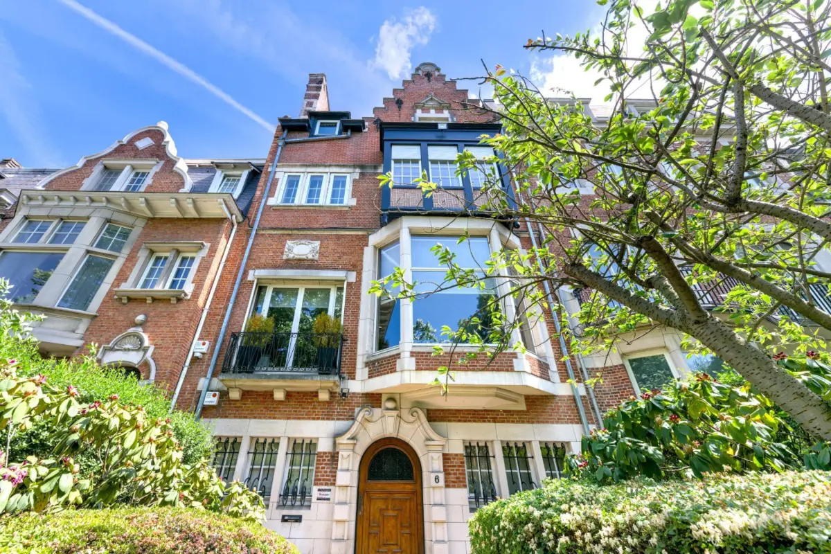 Maison à louer à Ixelles 1050 7000.00€ 7 chambres 890.00m² - annonce 123638