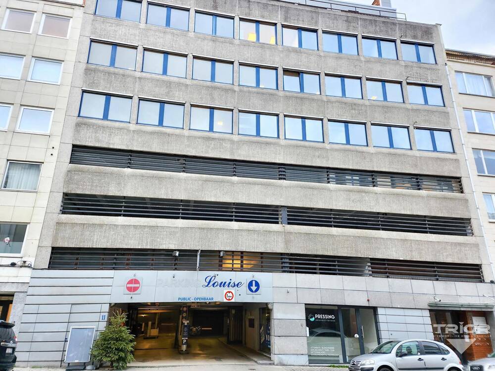 Parking à vendre à Saint-Gilles 1060 30000.00€ chambres m² - annonce 128505