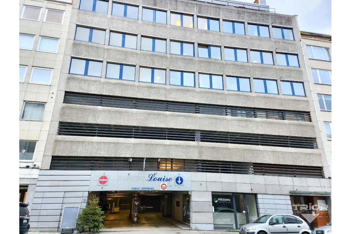 Parking à vendre à Saint-Gilles 1060 30000.00€  chambres m² - annonce 128505