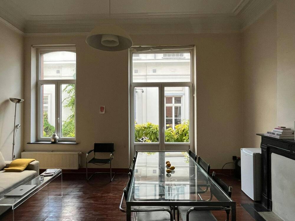 Appartement te  huur in Sint-Joost-ten-Node 1210 890.00€ 2 slaapkamers 50.00m² - Zoekertje 749516