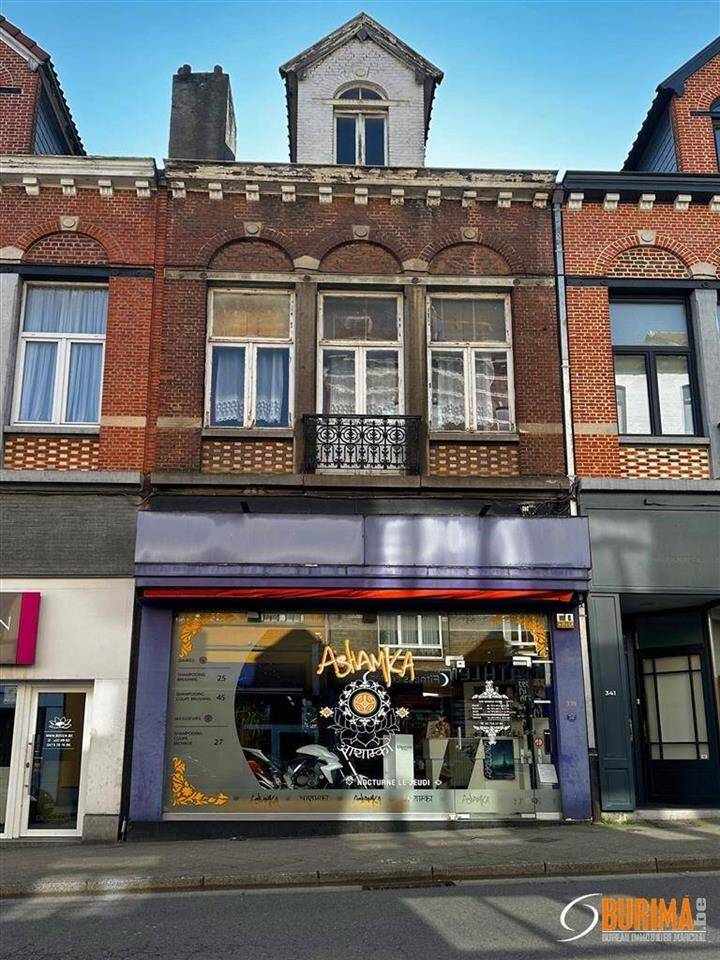 Handelszaak te koop in Sint-Lambrechts-Woluwe 1200 560000.00€ 3 slaapkamers 218.00m² - Zoekertje 149722