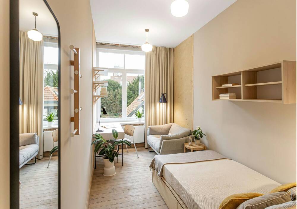 Appartement te  huur in Etterbeek 1040 930.00€ 1 slaapkamers 352.00m² - Zoekertje 170812