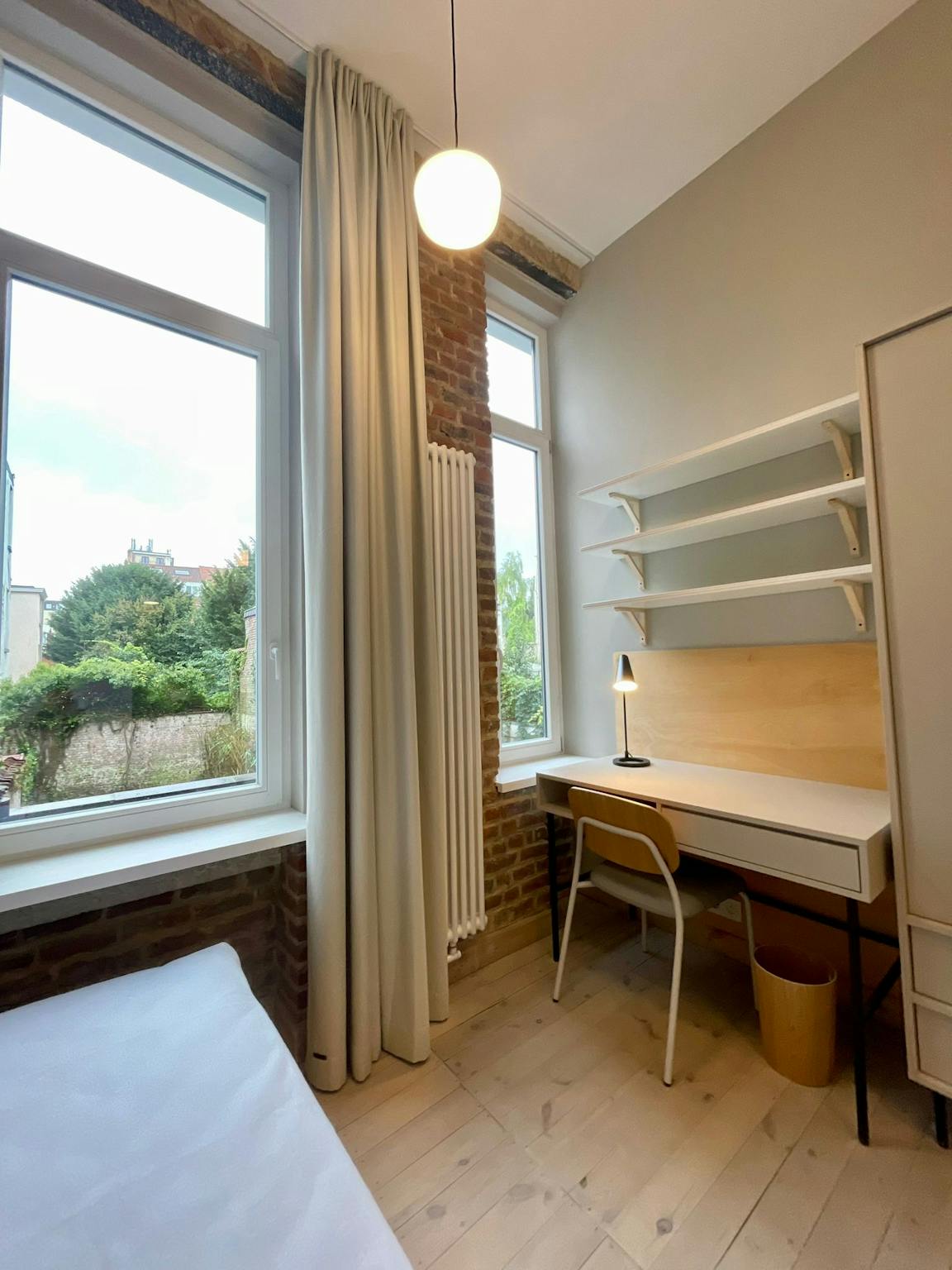 Appartement à louer à Etterbeek 1040 910.00€ 1 chambres 352.00m² - annonce 170813