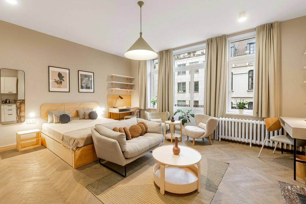 Appartement te  huur in Etterbeek 1040 1240.00€ 1 slaapkamers 352.00m² - Zoekertje 170816