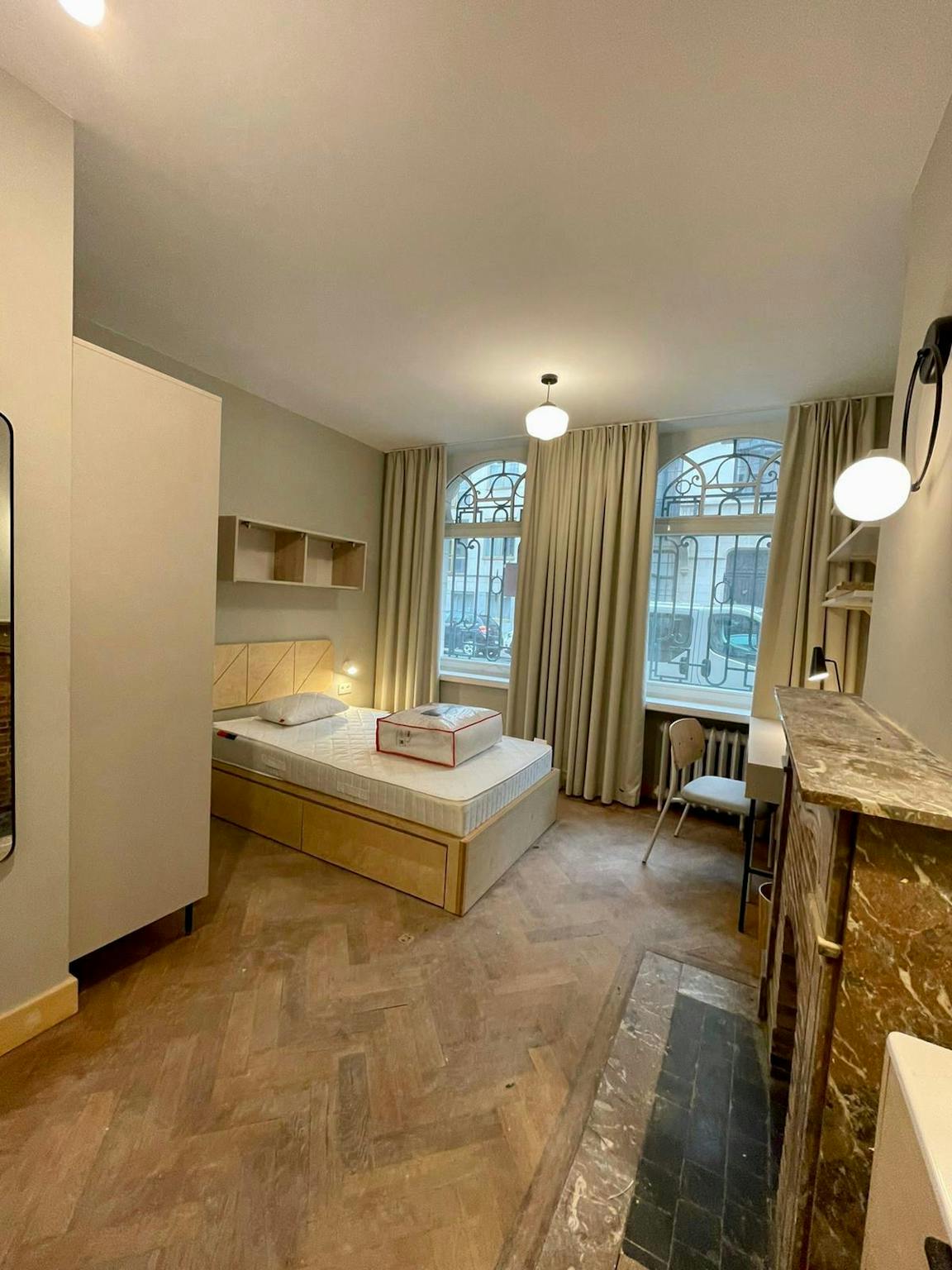 Appartement à louer à Etterbeek 1040 910.00€ 1 chambres 352.00m² - annonce 170811